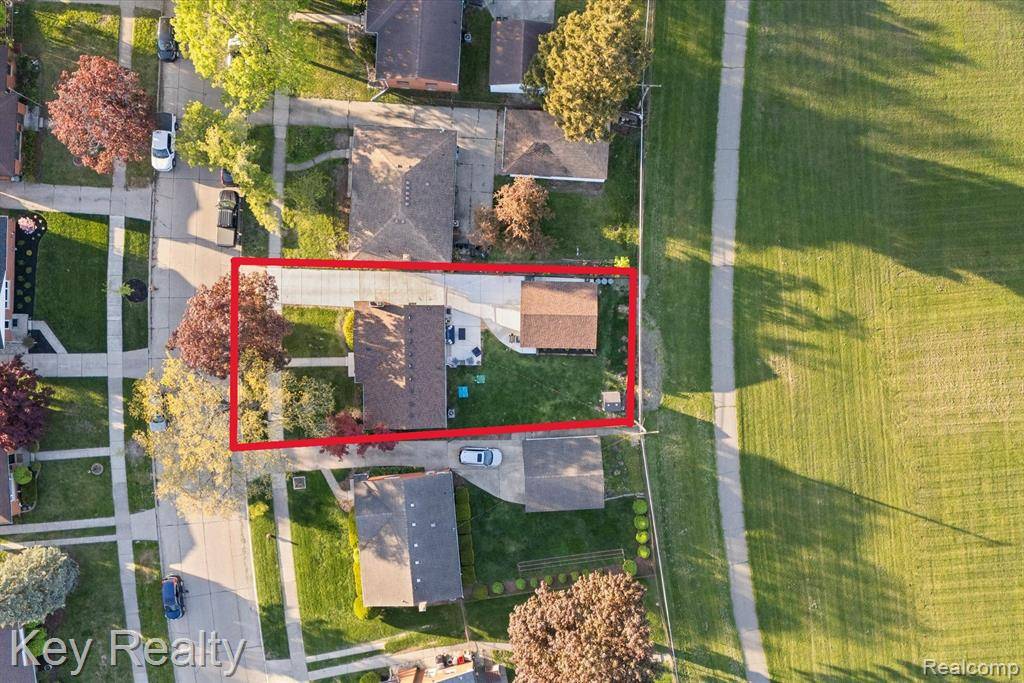 Livonia, MI 48150,9312 California Street