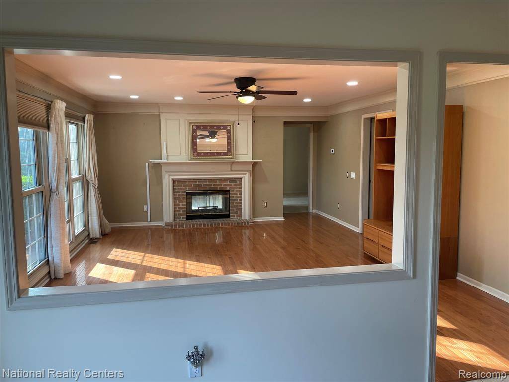 Canton Twp, MI 48188,46740 CLUB