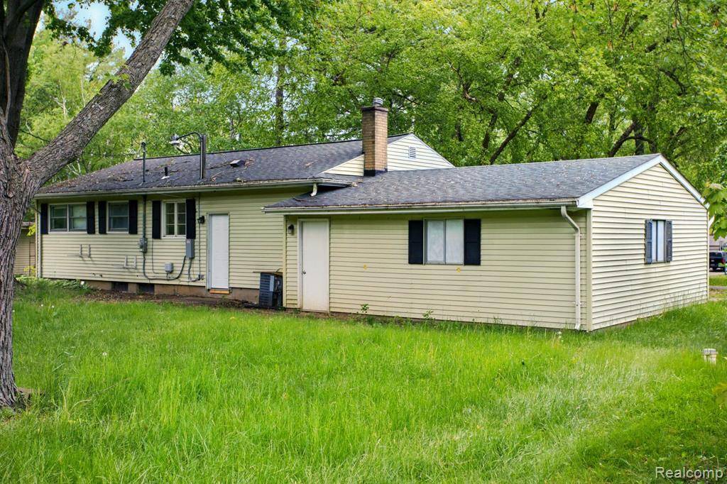 Flint Twp, MI 48532,1469 WESTWOOD Drive