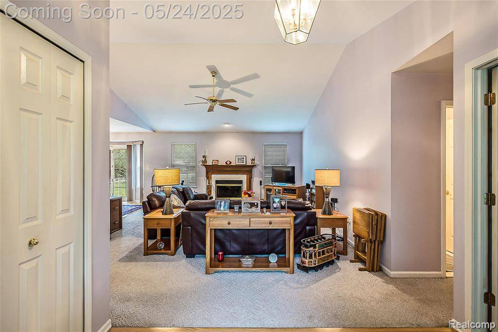 Brighton Twp, MI 48114,2174 AIRWAY Drive