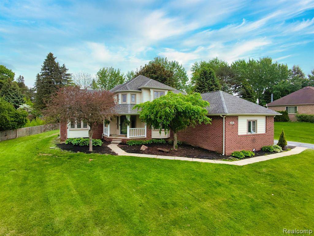 Washington Twp, MI 48095,8148 ORCHARDVIEW Drive