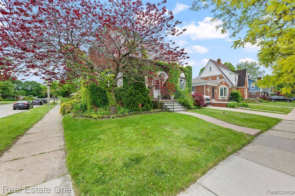 Allen Park, MI 48101,8911 Manor Avenue