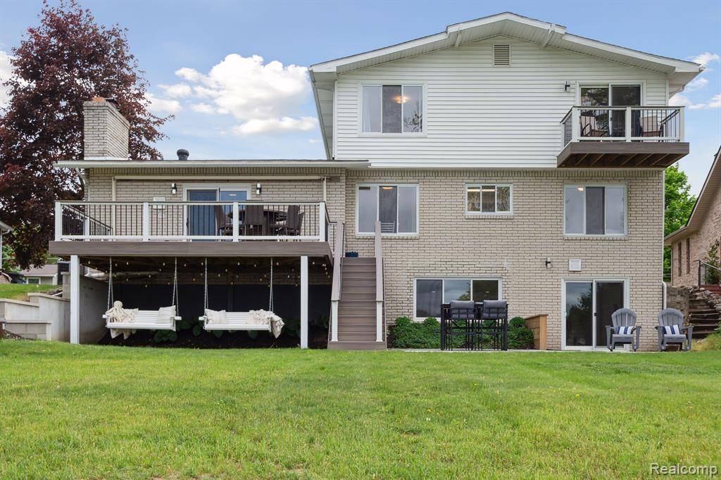 Highland Twp, MI 48357,3732 LOCH Drive