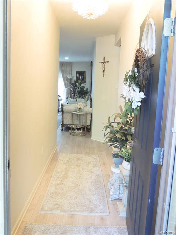 Sterling Heights, MI 48312,14478 SHADYWOOD Drive