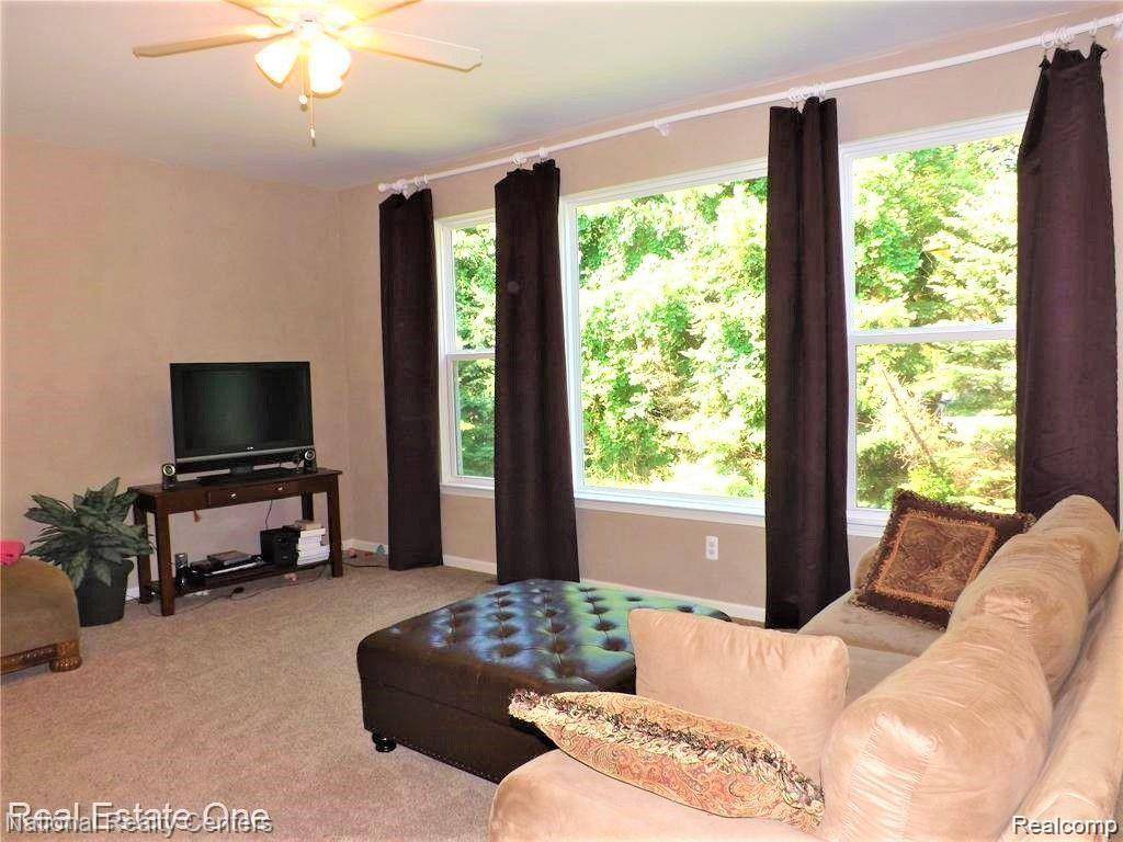 Lyon Twp, MI 48165,59697 TWIN PINES Drive
