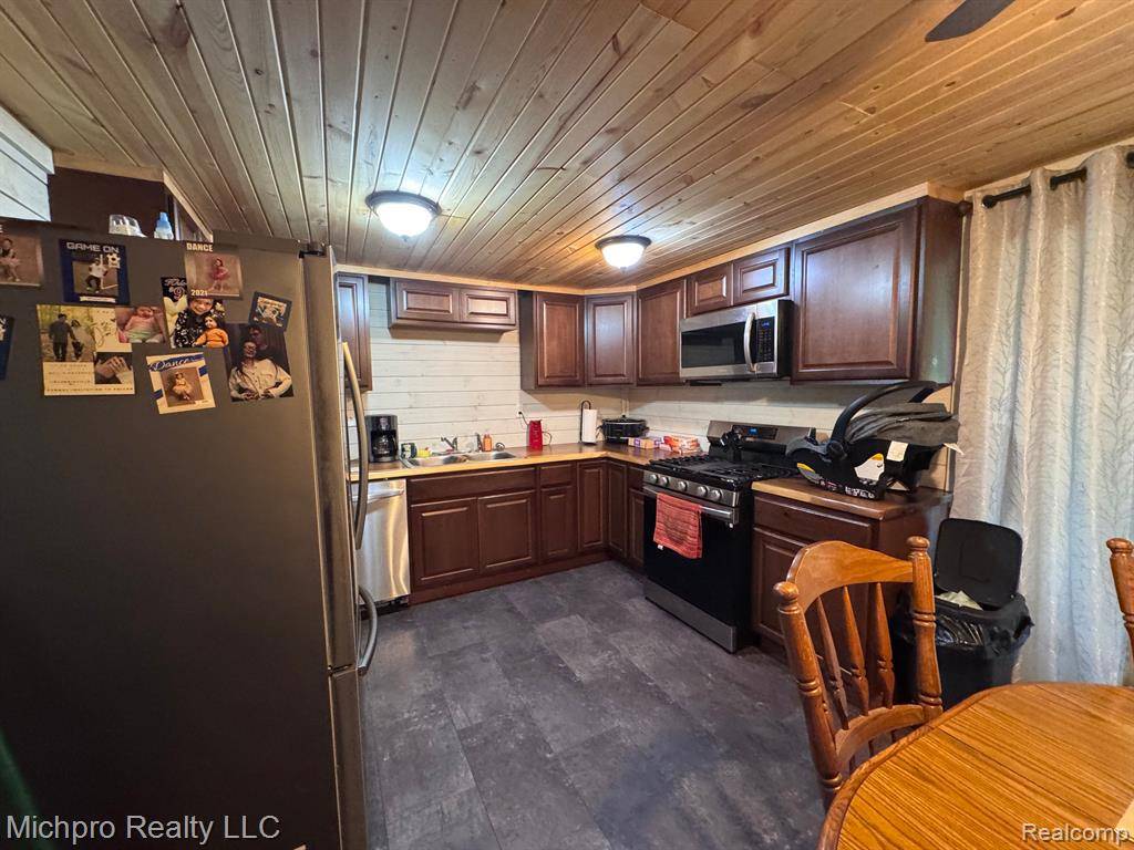 Deerfield Twp, MI 48421,344 INDIAN Trail