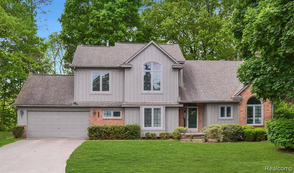 Farmington Hills, MI 48331,37695 BURTON Drive