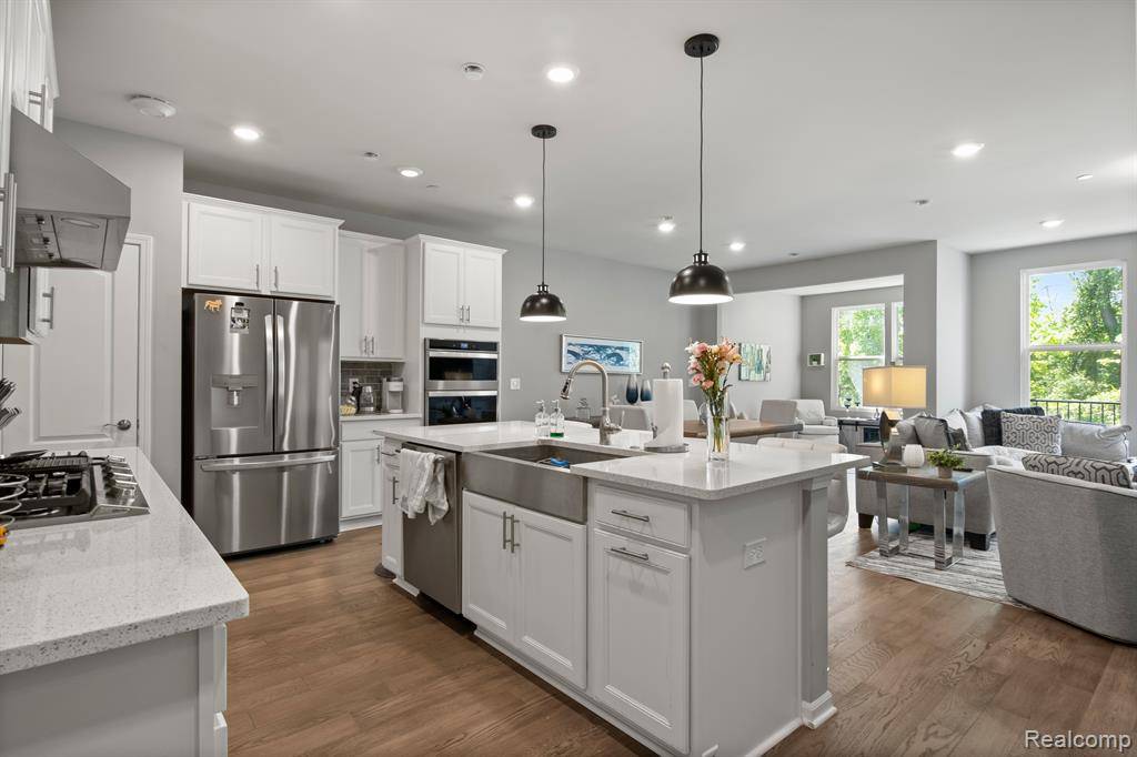 Northville Twp, MI 48170,39985 PREMIER Drive