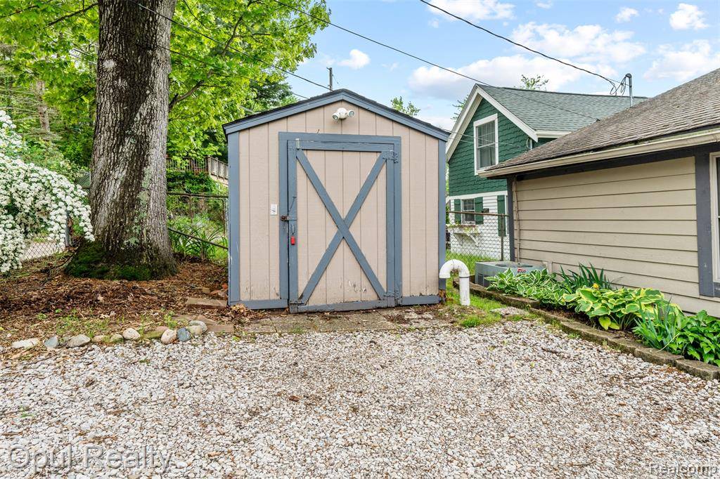 Putnam Twp, MI 48169,11134 PATTERSON LAKE Drive