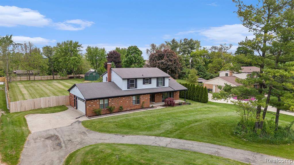 Rochester Hills, MI 48307,1875 Willowood Road