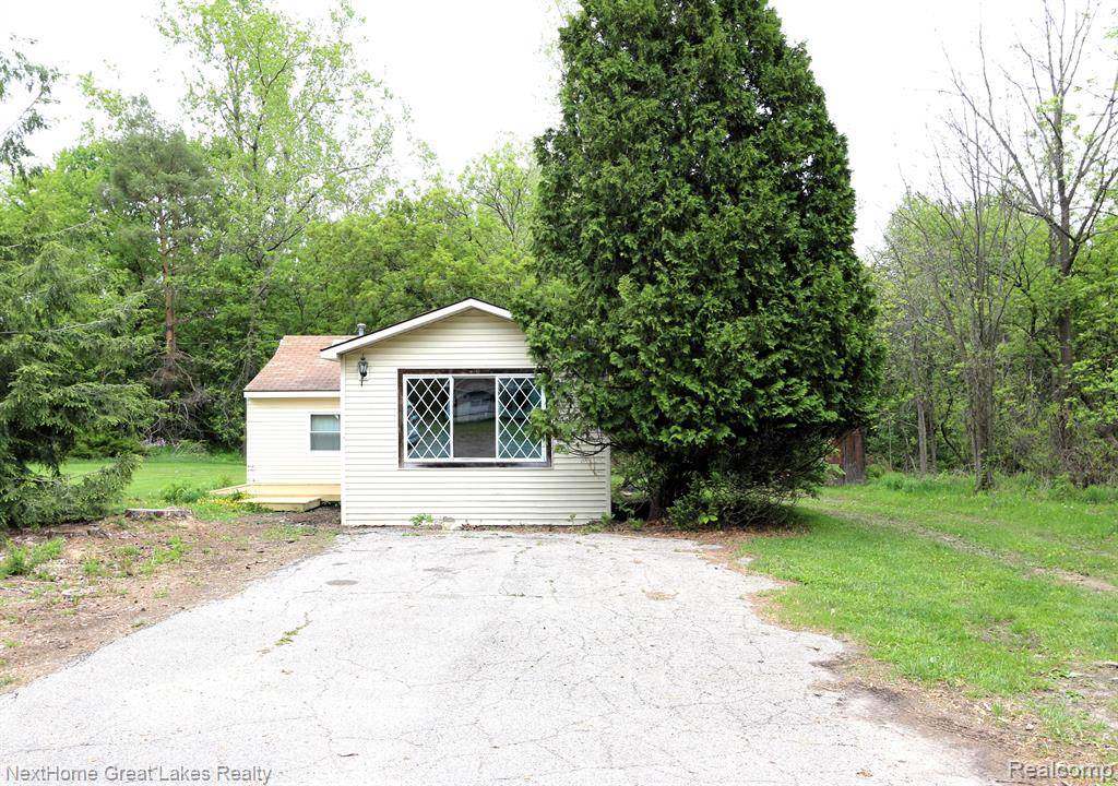 Burton, MI 48509,6259 MERCURY Avenue