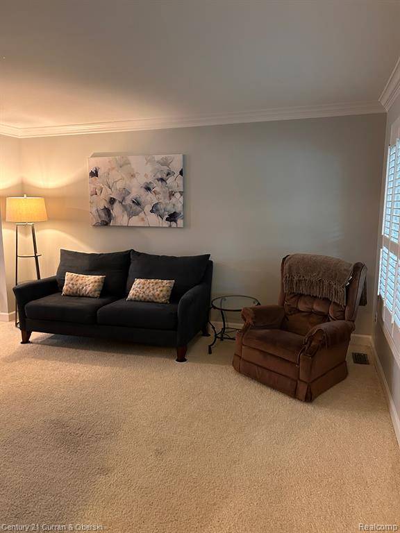 Livonia, MI 48154,32399 Scone  Street