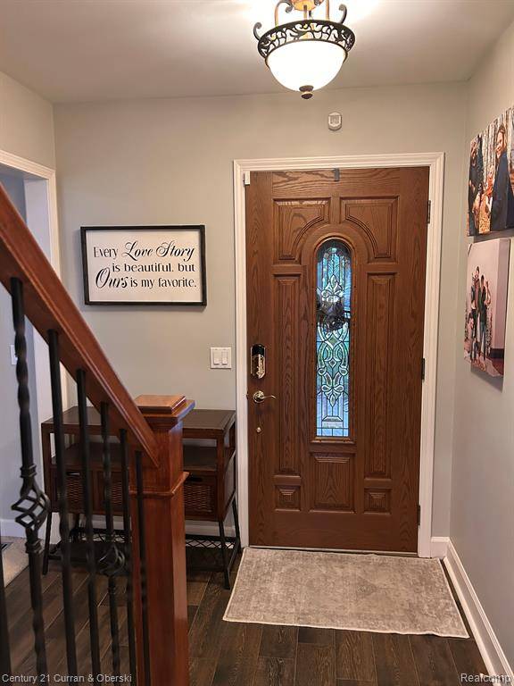 Livonia, MI 48154,32399 Scone  Street