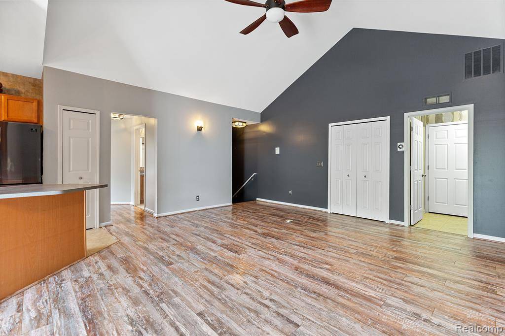 Harrison Twp, MI 48045,25985 MARITIME Circle S