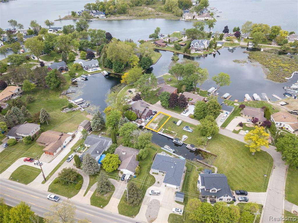 Fenton Twp, MI 48430,000 WENDELL Drive