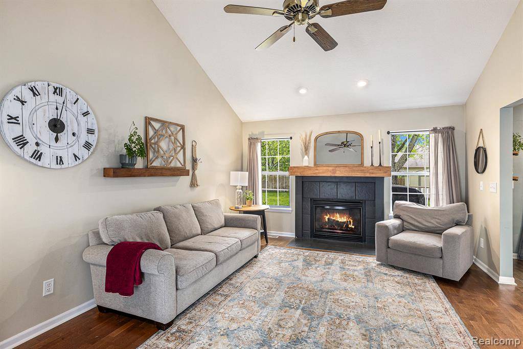 Flint Twp, MI 48532,1411 VOLLAR Drive