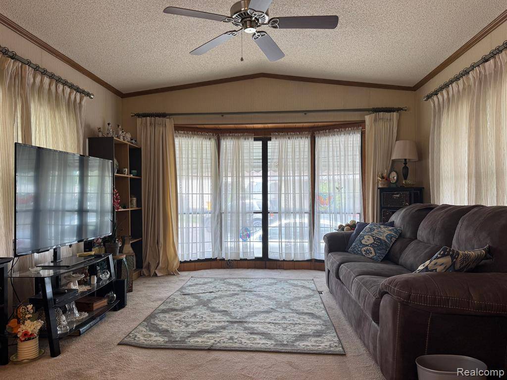 Dearborn Heights, MI 48127,56 3rd Street