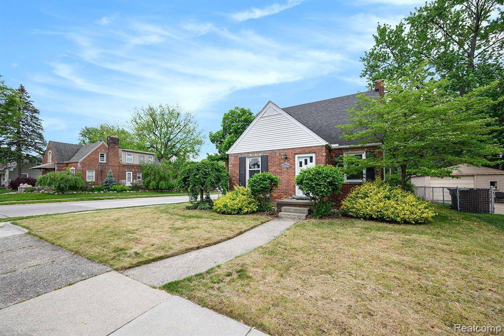 Dearborn, MI 48124,2856 ACADEMY Street