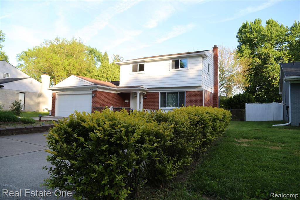 Southfield, MI 48076,18675 WEBSTER Avenue