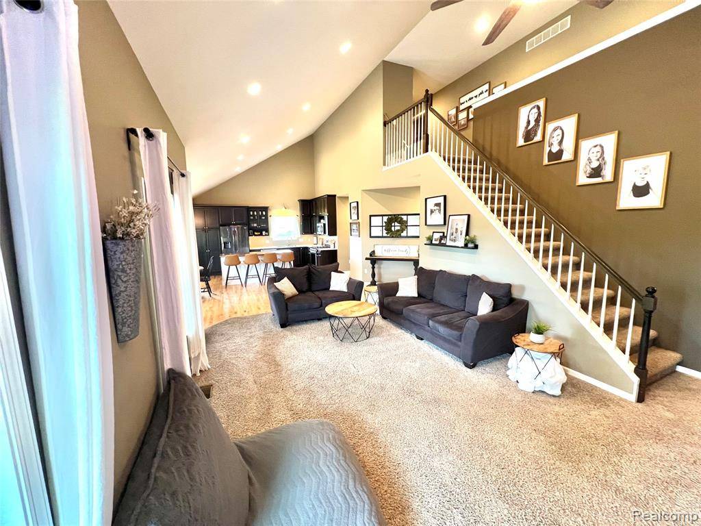 Brandon Twp, MI 48371,163 PERSIMMON Drive