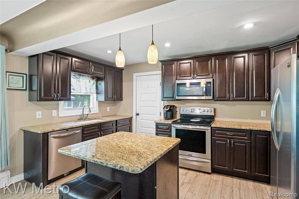Grand Blanc Twp, MI 48439,3191 PERRY Court