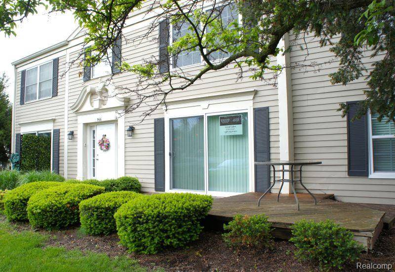 Auburn Hills, MI 48326,966 Bloomfield Village Boulevard B