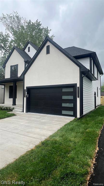 Royal Oak, MI 48073,206 E Windemere Avenue