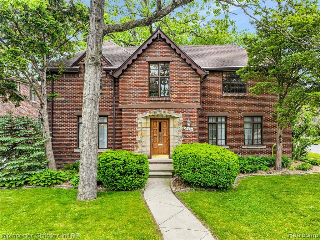 Detroit, MI 48221,19280 Warrington Drive