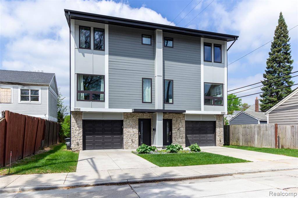 Royal Oak, MI 48067,123 Mason Court 2
