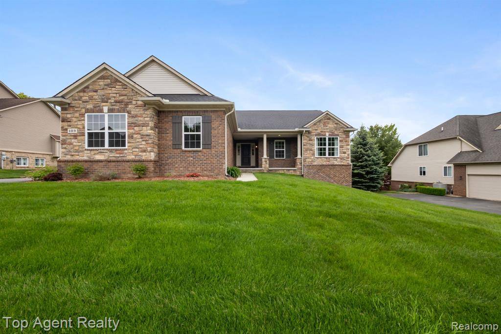 Oxford Twp, MI 48371,109 Willow Lake Drive
