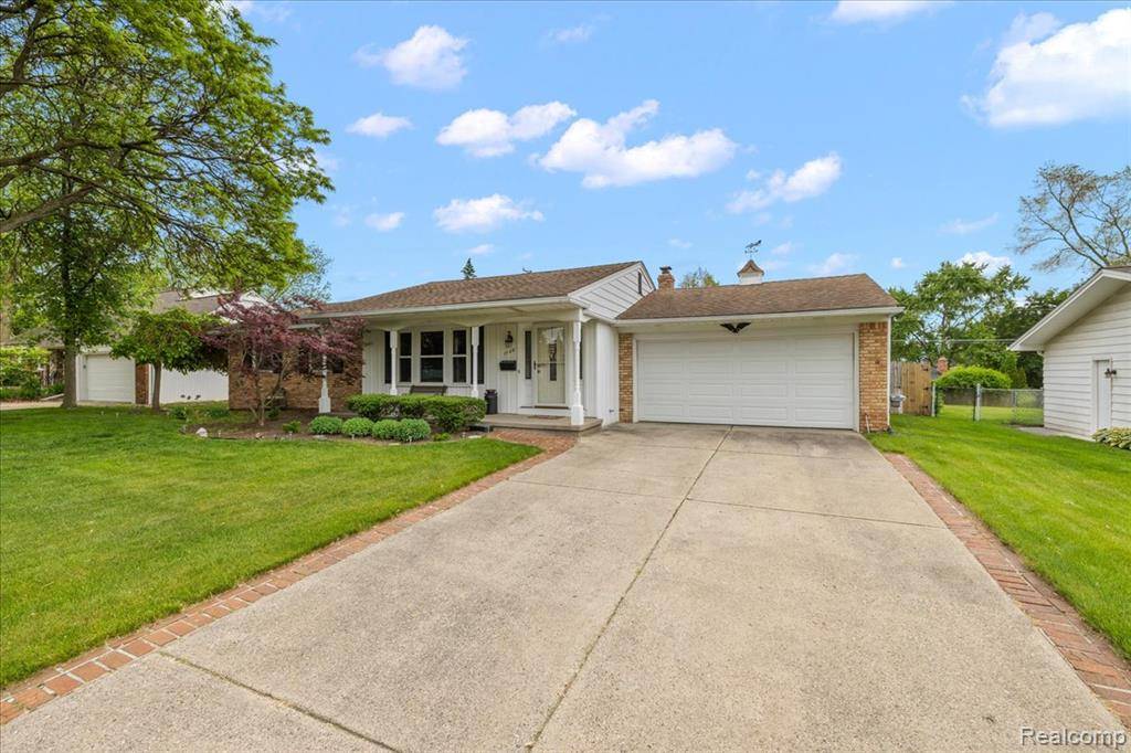 Shelby Twp, MI 48317,7188 Vicksburg Circle
