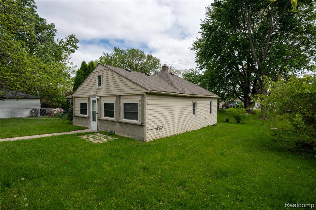 Roseville, MI 48066,26640 Pattow Street