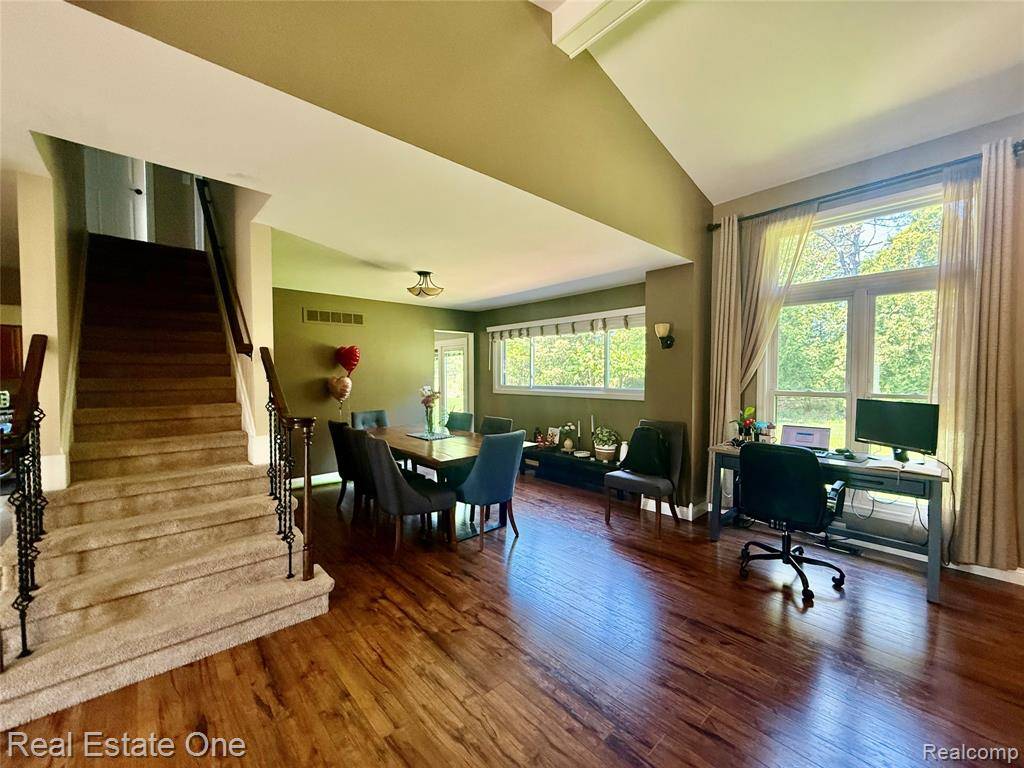 Rochester Hills, MI 48307,3328 PRIMROSE Drive