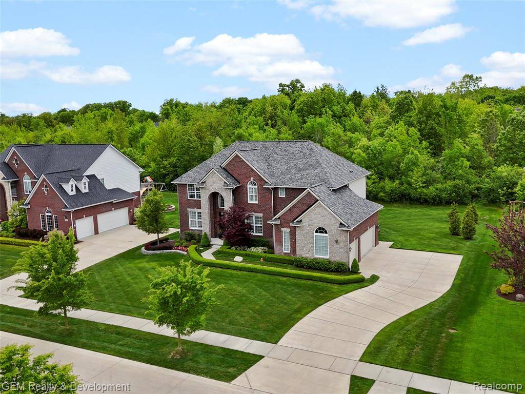 Lyon Twp, MI 48178,52486 Aspen Drive