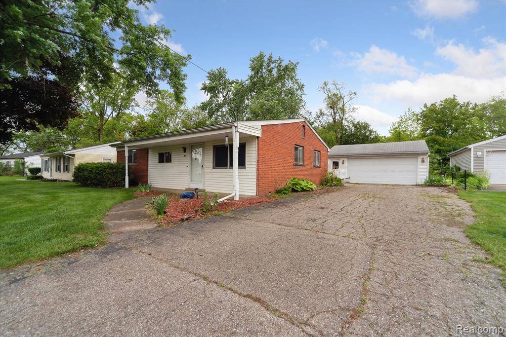 Summit Twp, MI 49203,140 W Southfield Drive