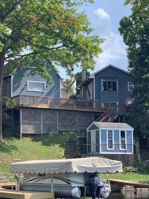 Lake Orion Vlg, MI 48362,774 CENTRAL Drive