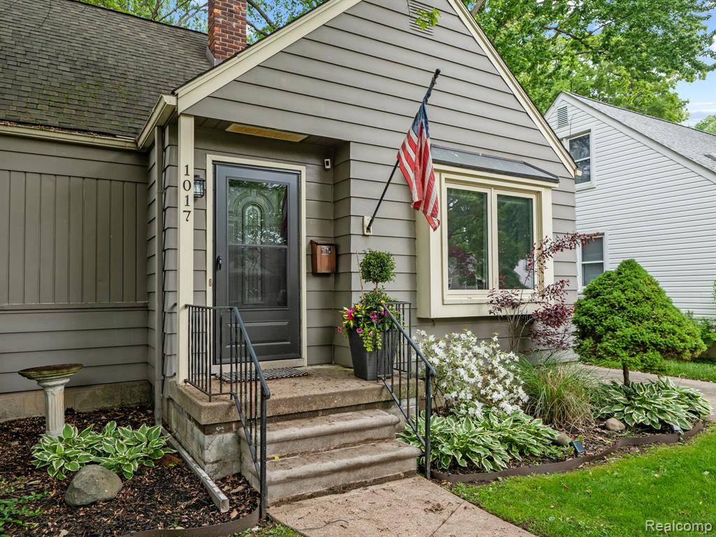 Royal Oak, MI 48067,1017 N Connecticut Avenue
