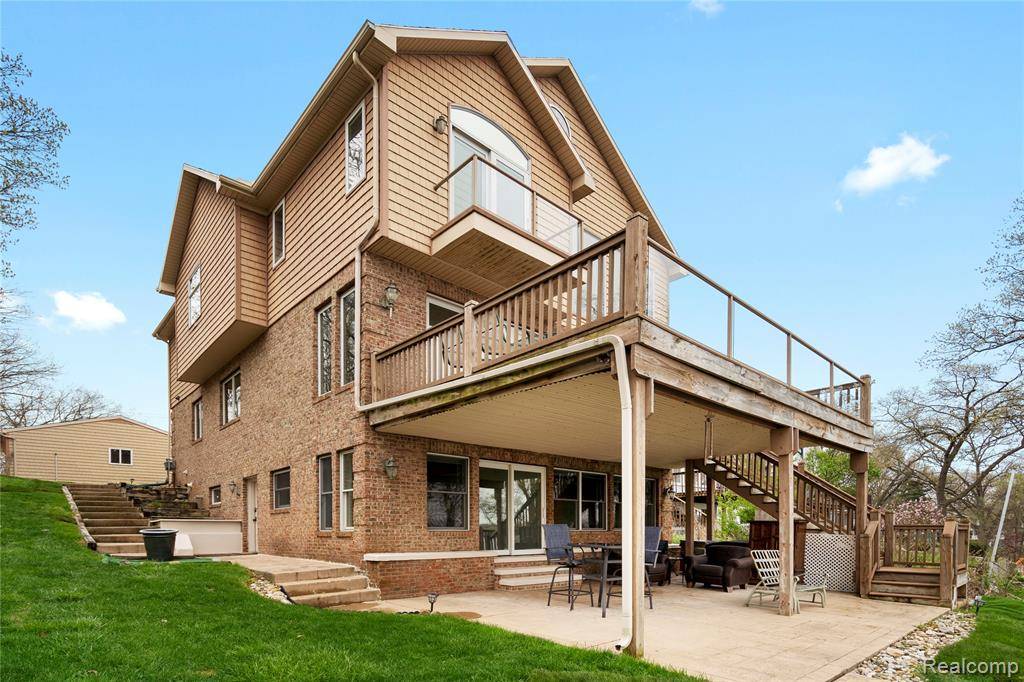Springfield Twp, MI 48350,11589 EMBER