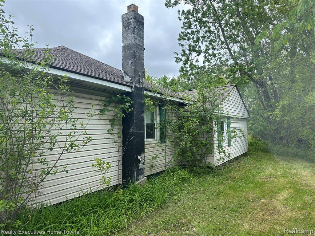 Port Huron, MI 48060,4466 Dove Road