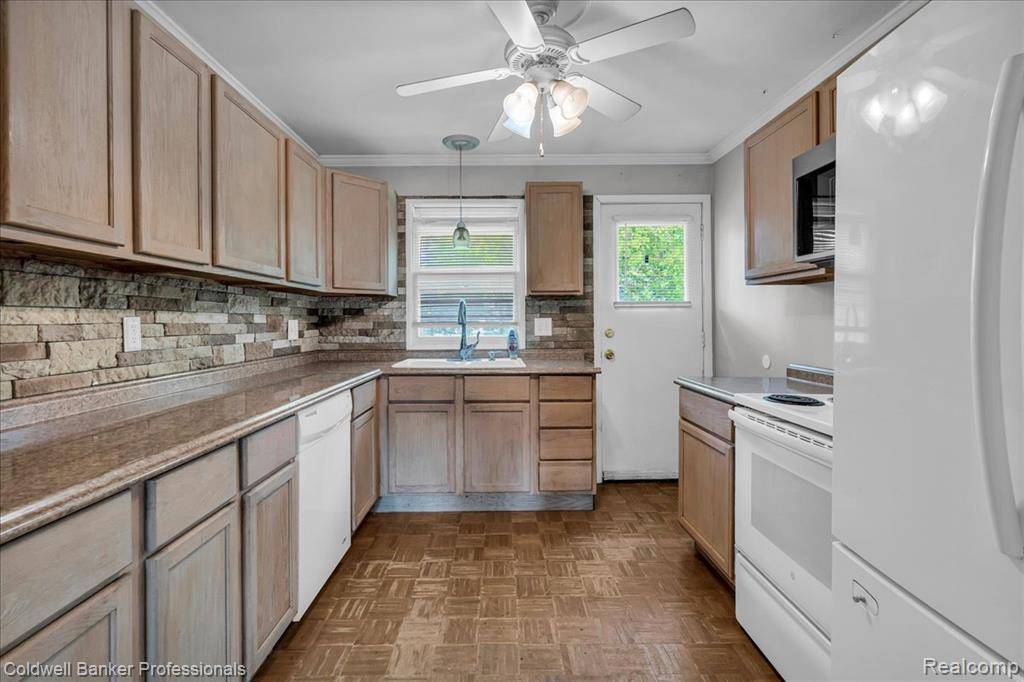 Plymouth Twp, MI 48170,9060 N Sheldon Road