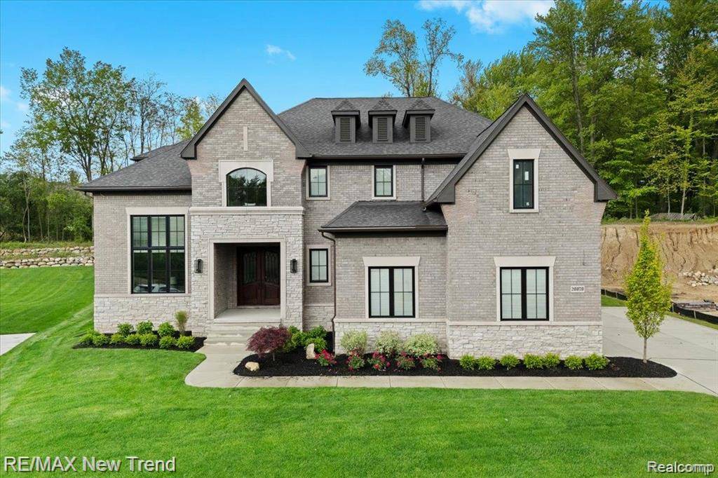 Farmington Hills, MI 48331,28878 Wintergreen