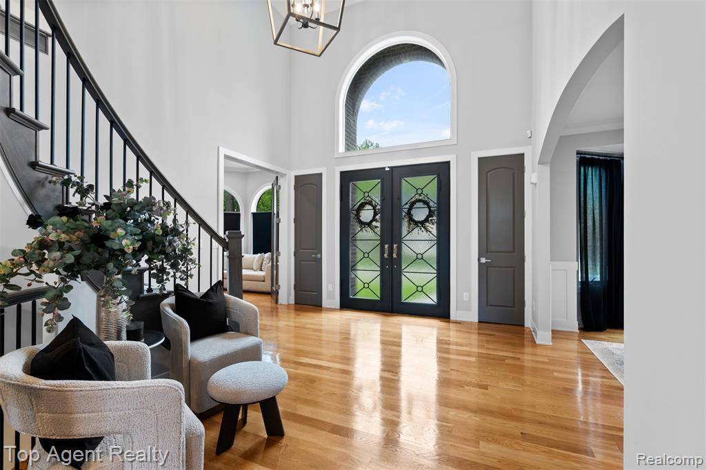 Shelby Twp, MI 48316,55764 Buckthorn Drive