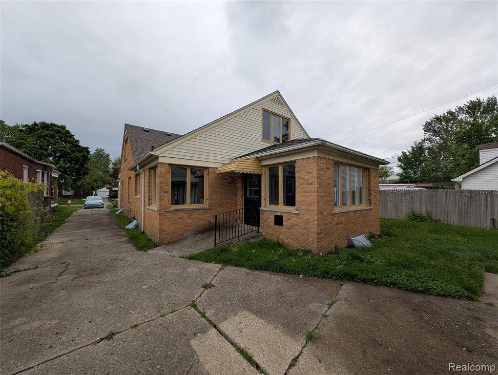 Detroit, MI 48227,15757 Gilchrist Street