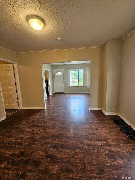 Ecorse, MI 48229,54 Elton Street