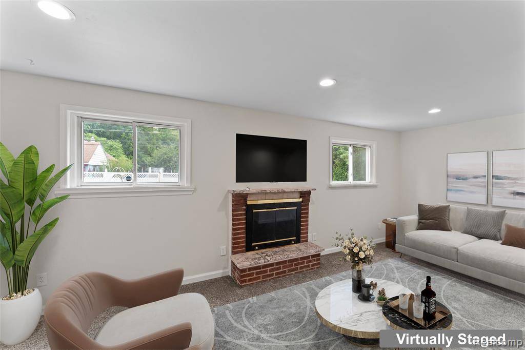 Livonia, MI 48152,30542 Bretton Street