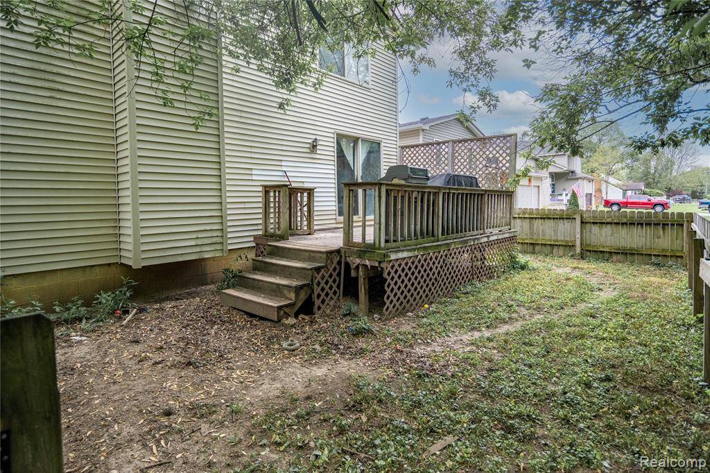 Waterford Twp, MI 48328,4621 Dickerson Avenue