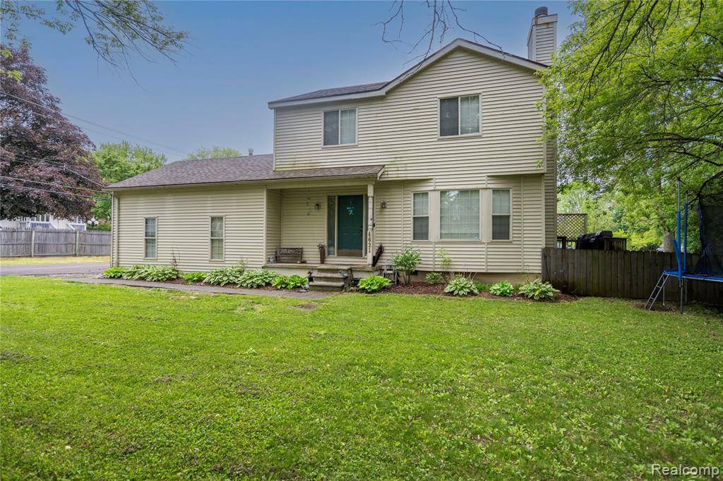 Waterford Twp, MI 48328,4621 Dickerson Avenue