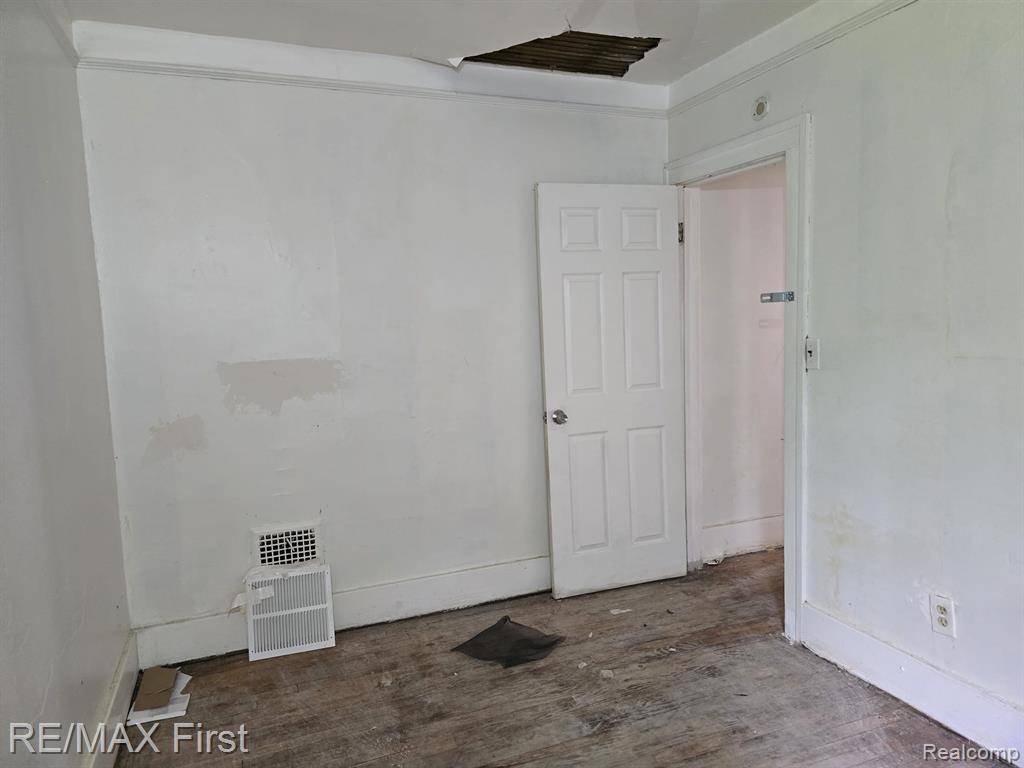 Detroit, MI 48215,4810 Chalmers Street