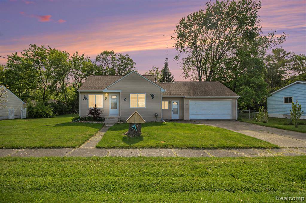 Burton, MI 48509,1401 Martha Avenue