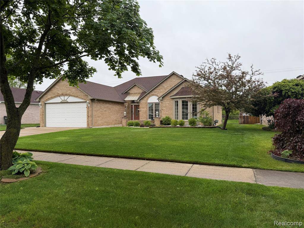 Sterling Heights, MI 48313,39762 Lembke Drive